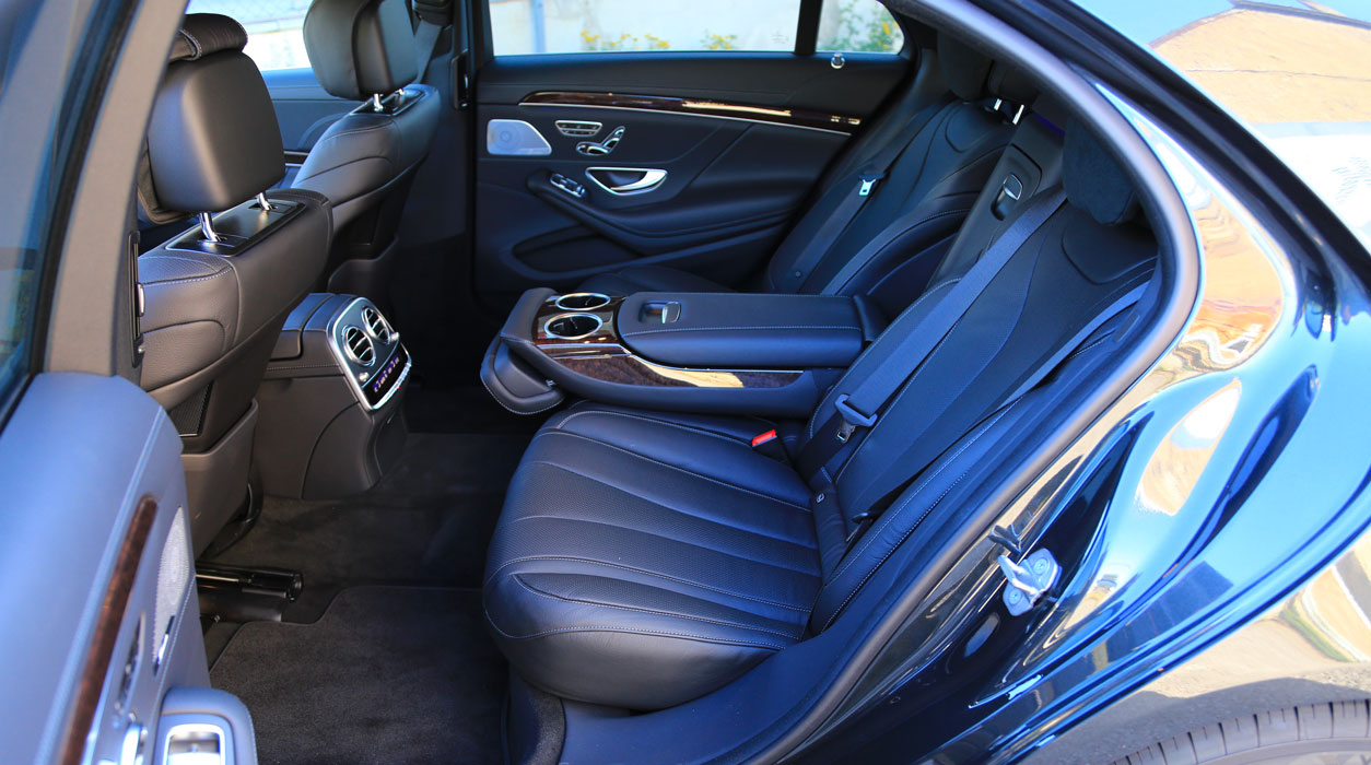 Limousine Mercedes Classe S 500 intérieur